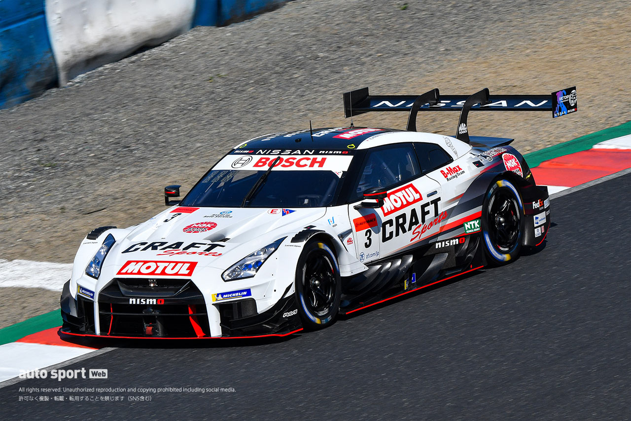 3　CRAFTSPORTS MOTUL GT-R