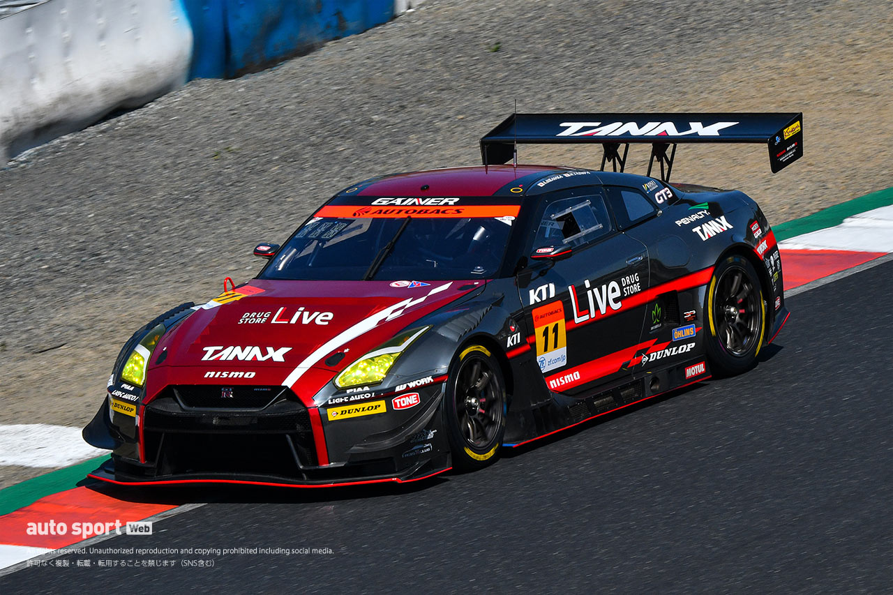 11　GAINER TANAX GT-R