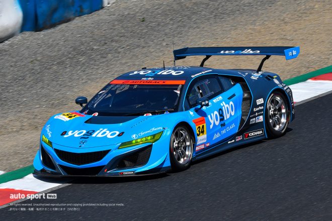 34　Yogibo NSX GT3