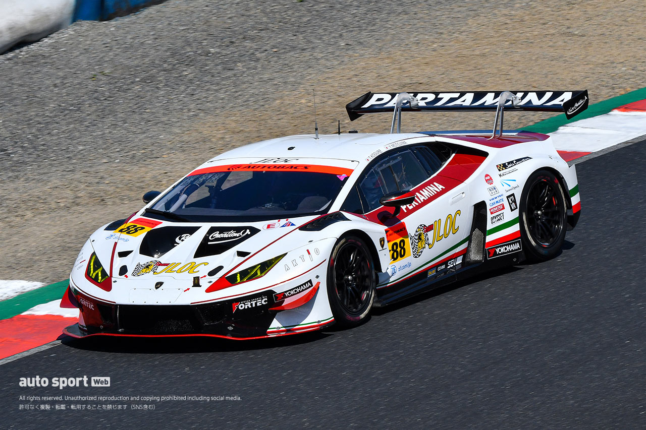 88　JLOC ランボルギーニ GT3