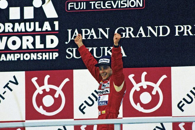 1988年F1日本グランプリで初のワールドチャンピオンとなったアイルトン・セナ