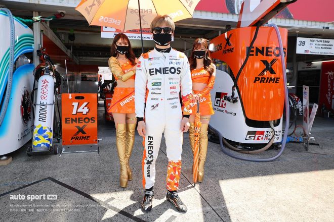 11Bピット 14　TGR TEAM ENEOS ROOKIE 大嶋和也／山下健太 レーシングスーツ：スパルコ　※大嶋は不在