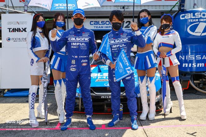 5Aピット 12　TEAM IMPUL 平峰一貴／松下信治 レーシングスーツ：プーマ