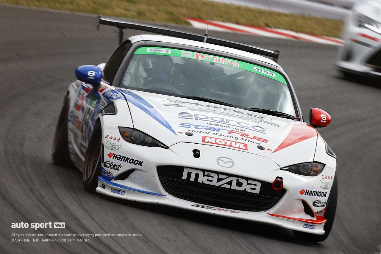 6番手スタートからST-5クラスを制したodula Star5 Roadster（橋本陸／貫⼾幸星／⼤崎達也）