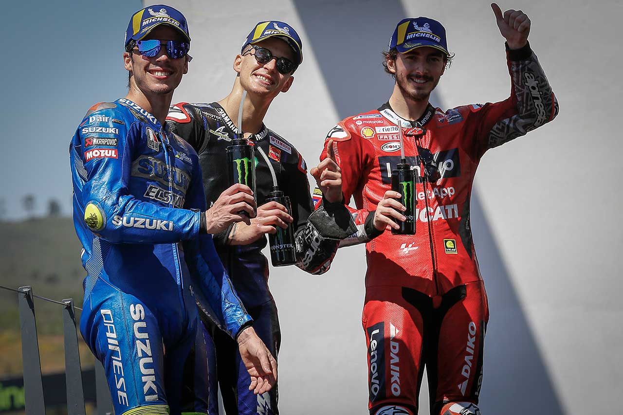 2021年MotoGP第3戦ポルトガルGP　優勝したファビオ・クアルタラロ、2位のフランセスコ・バニャイア、3位のジョアン・ミル