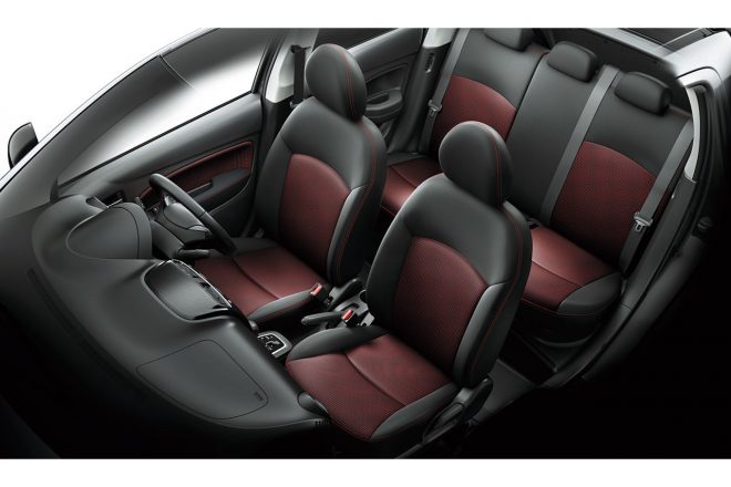 ミツビシ・ミラージュ BLACK Editionのインテリア