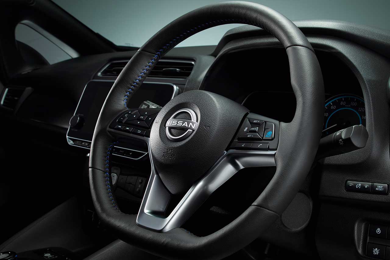 ニッサン・リーフの抗菌仕様ステアリング