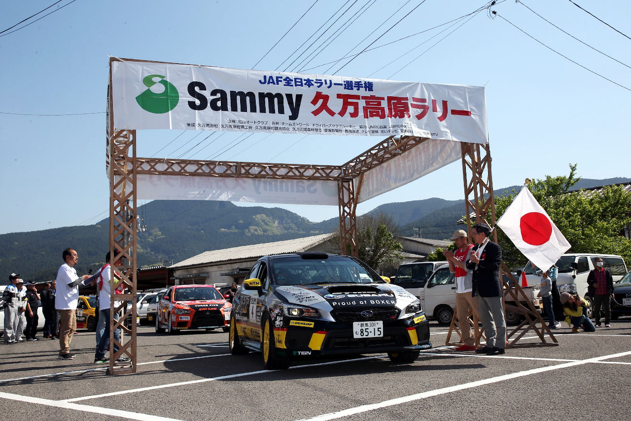 itzz DL SYMS WRX STI（鎌田卓麻／鈴木裕組）　2019全日本ラリー第4戦久万高原ラリー