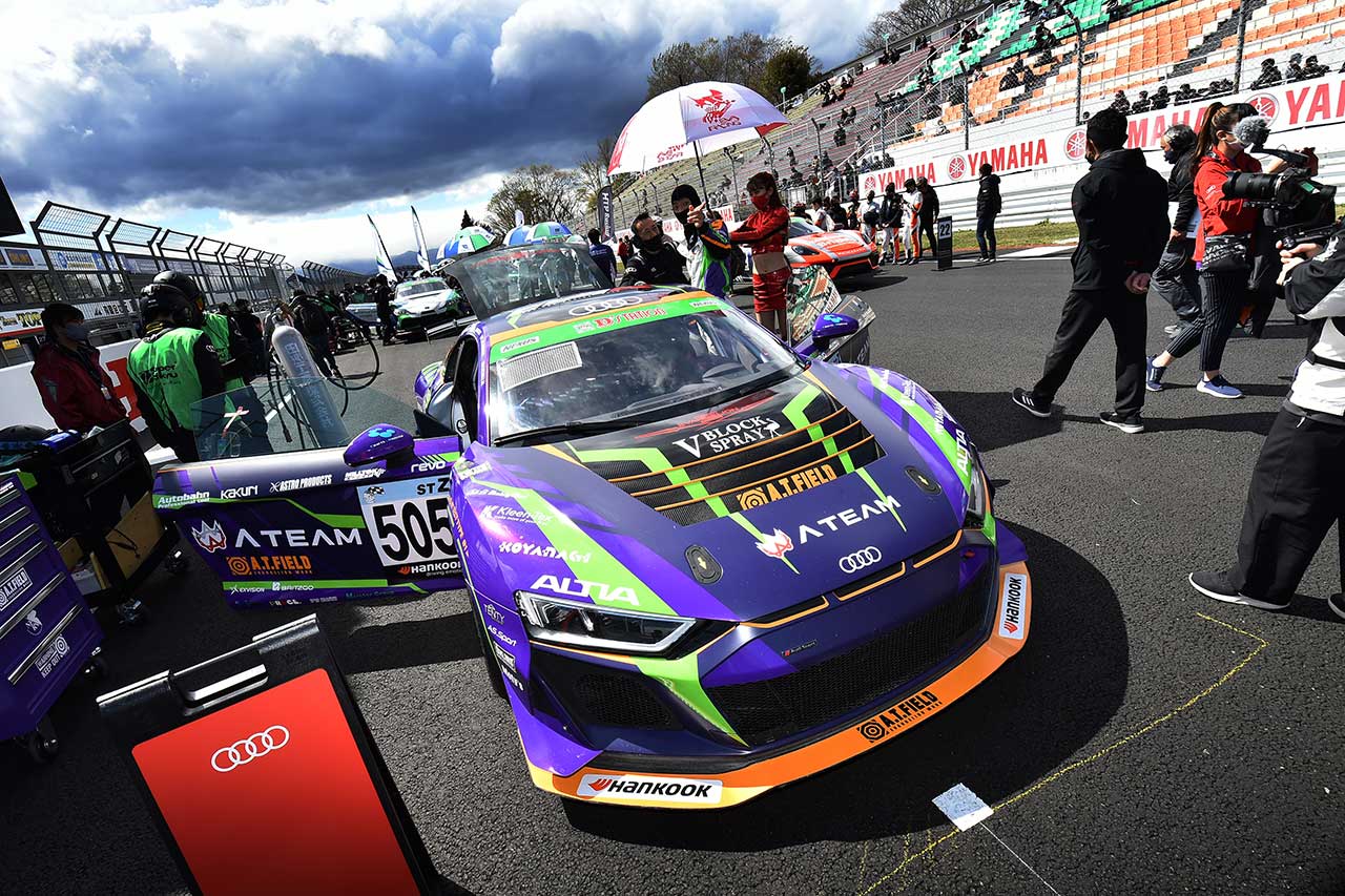 エヴァRT初号機 アウディR8 LMS GT4