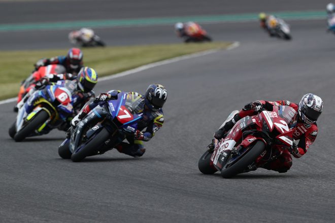 序盤から逃げるトップ4台／2021年全日本ロード第2戦鈴鹿2&4レース JSB1000 レース1
