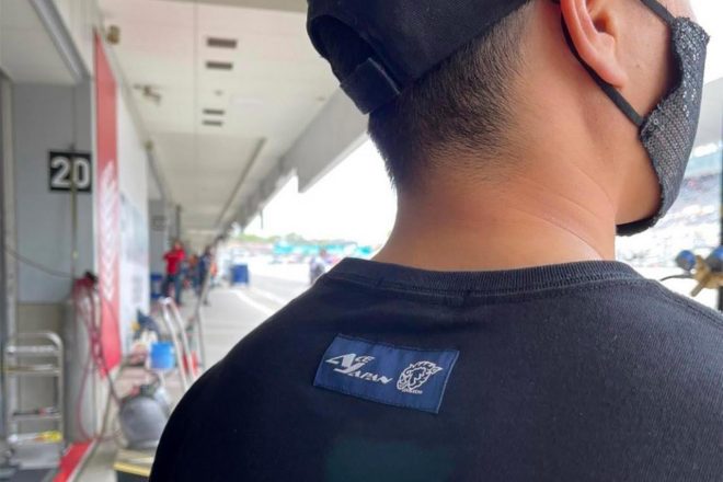 関口雄飛とエースジャパンのコラボレーションTシャツ