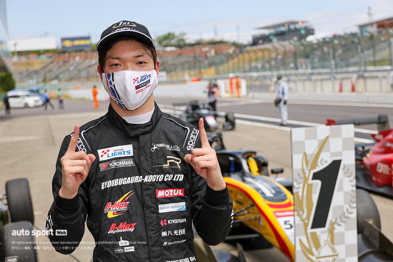 スーパーフォーミュラ・ライツ第5戦鈴鹿を制した名取鉄平（Byoubugaura B-MAX Racing 320）