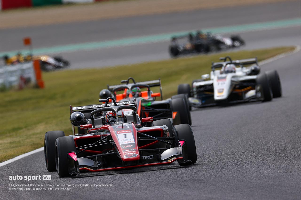 野中誠太（Kuo カローラ中京 TOM'S 320）