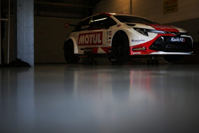 トヨタ・カローラBTCCのTGR勢は、ロリー・ブッチャーが17番手、サム・スメルトが23番手に終わっている