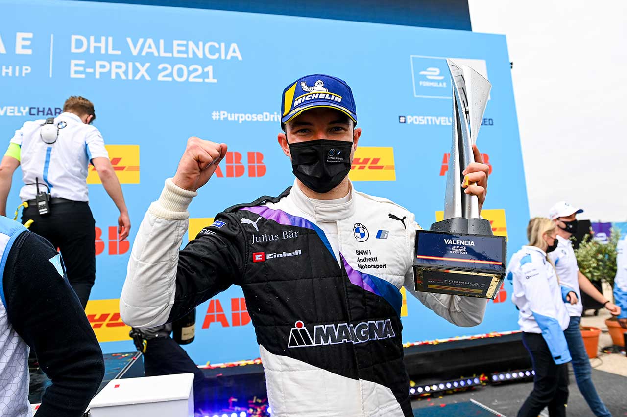 第6戦で優勝したジェイク・デニス（BMW i アンドレッティ・モータースポーツ）