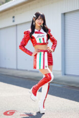 荏崎ろあ JLOC AMBASSADOR 2025年/スーパーGTの写真①