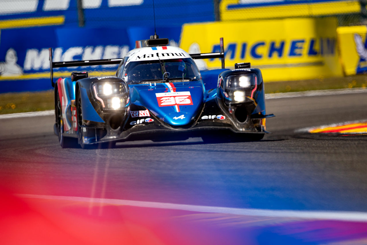 特例によりLMP1ノンハイブリッドマシンでハイパーカークラスに参戦するアルピーヌA480・ギブソン