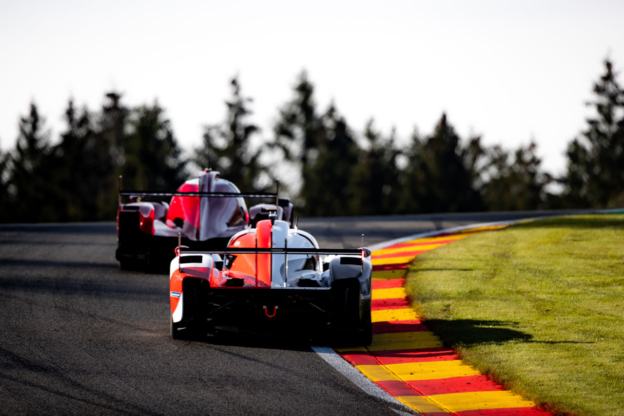 7号車トヨタGR010ハイブリッド（マイク・コンウェイ／小林可夢偉／ホセ-マリア・ロペス組）