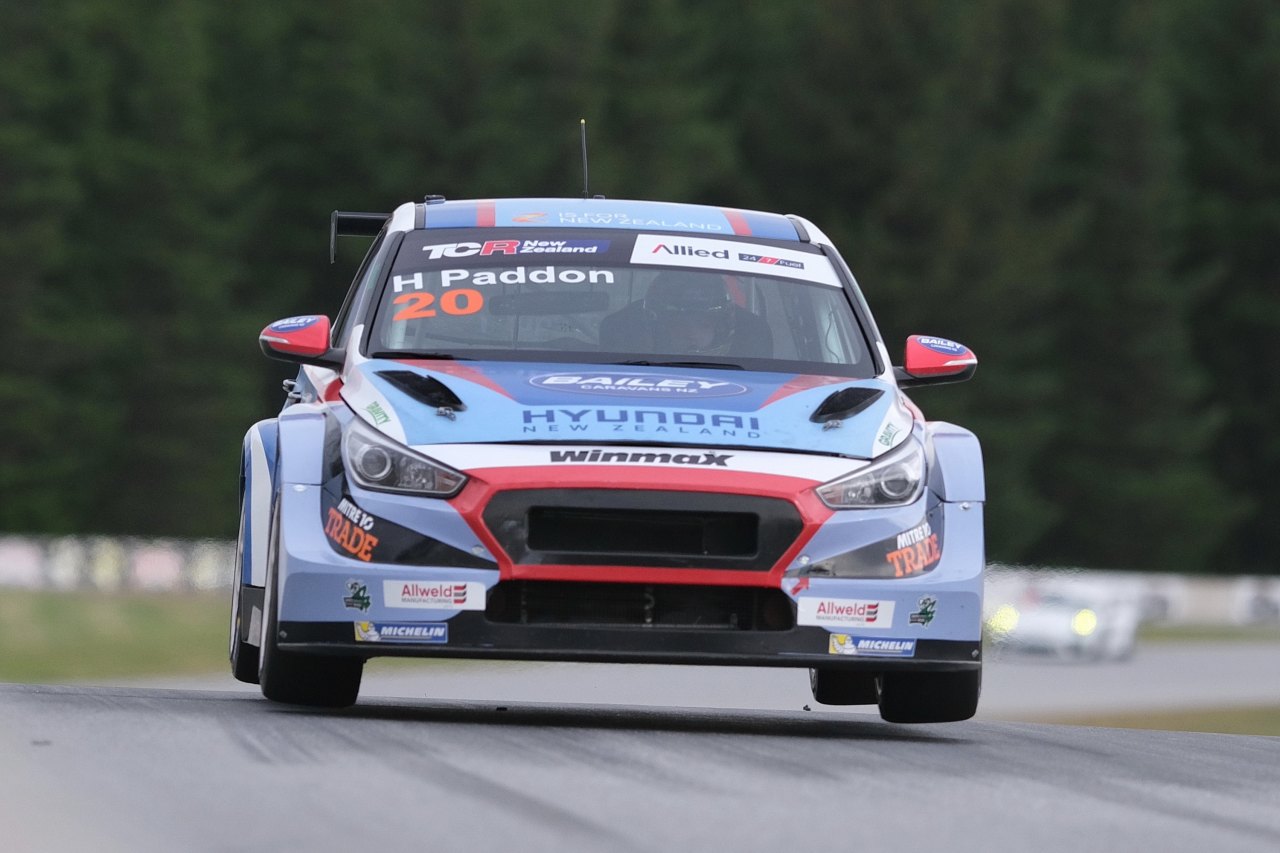 TCR NZに参戦した元WRC世界ラリー選手権の優勝経験者ヘイデン・パッドン（ヒュンダイi30 N TCR／Paddon Rallysport Group／パッドン・ラリースポーツ・グループ／PRG）