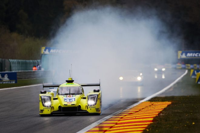 ARCブラスティラバの44号車リジェJS P217・ギブソン