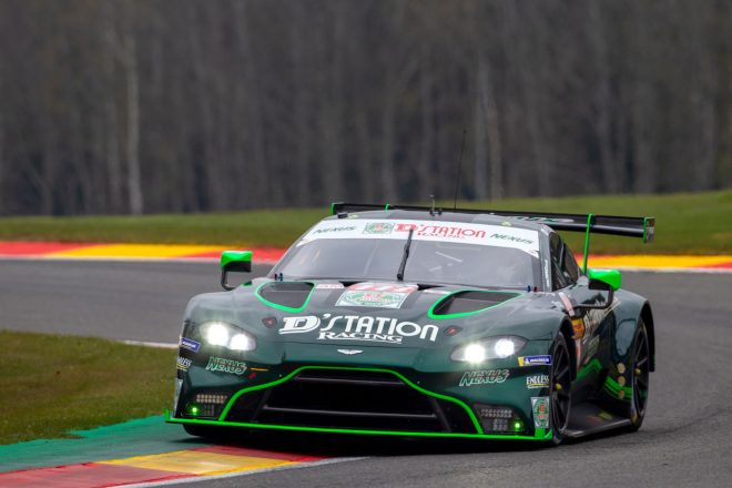 Dステーション・レーシングの777号車アストンマーティン・バンテージAMR