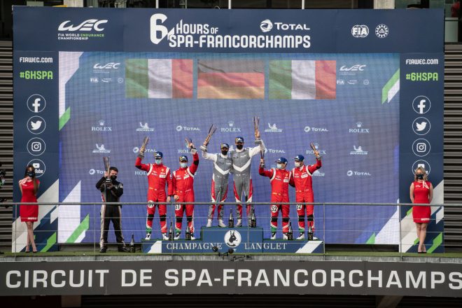 LMGTEプロクラスの表彰式