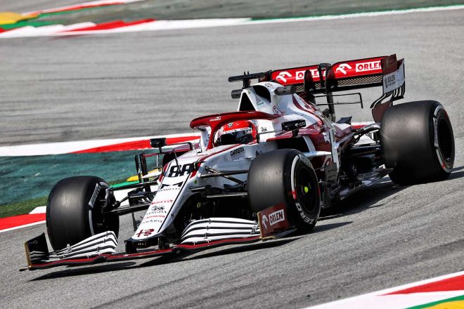 スペインGPのフリー走行1回目ではライコネンさんの代わりにクビサさんが走行