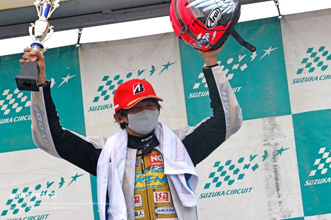優勝した井手翔太（AKENOSPEED・YAMAHA）／2021鈴鹿サンデーロード第2戦 JSB1000 8耐トライアウト
