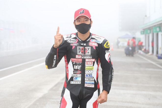 初ポールを獲得した津田一磨（BabyFace Powered by YOSHIMURA）／2021年全日本ロード第3戦SUGO JSB1000