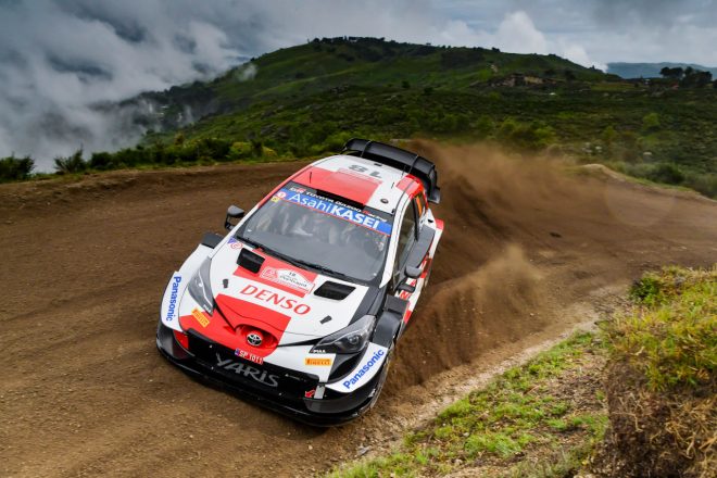 デイ2でオジエと4番手争いを繰り広げた勝田貴元（トヨタ・ヤリスWRC）　2021年WRC第4戦ポルトガル
