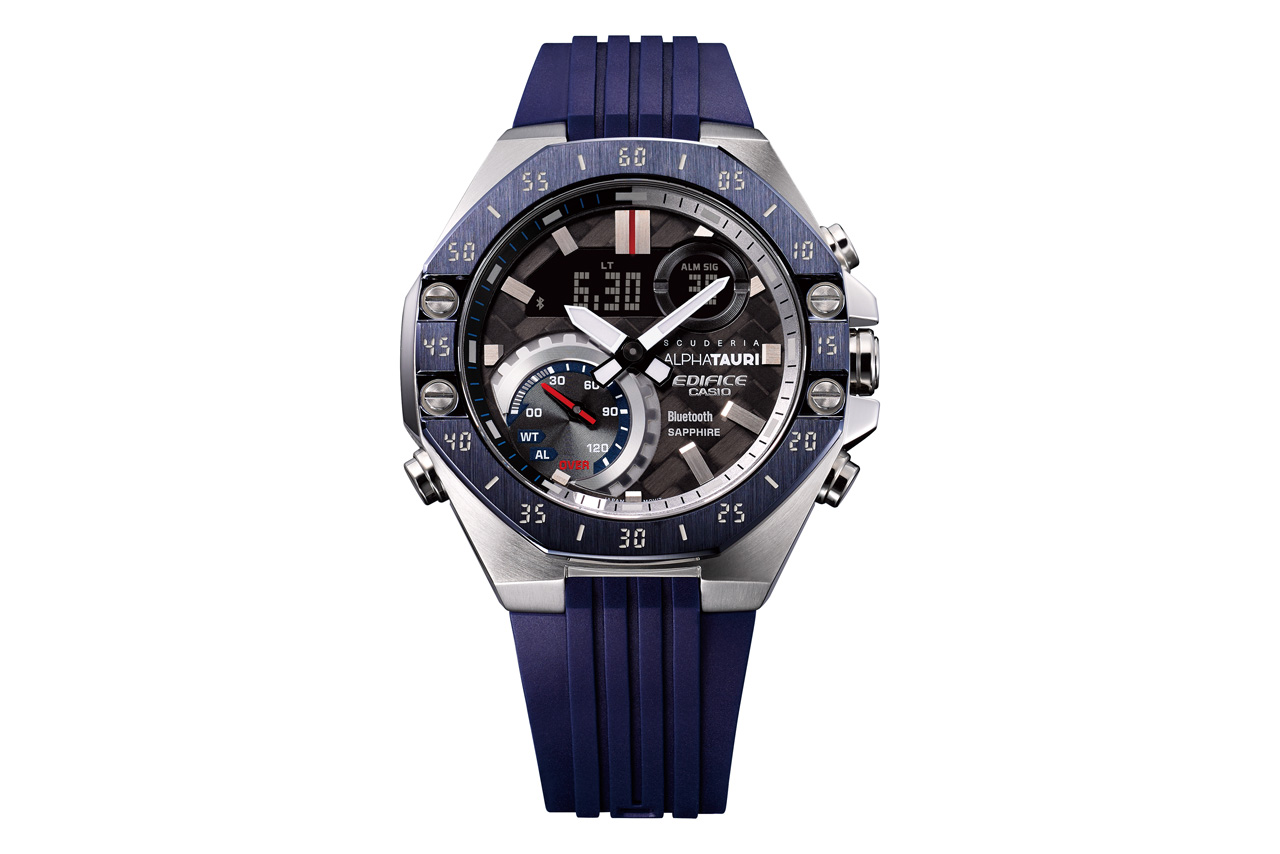 6Kカーボンを文字板に採用したECB-10AT-1AJR