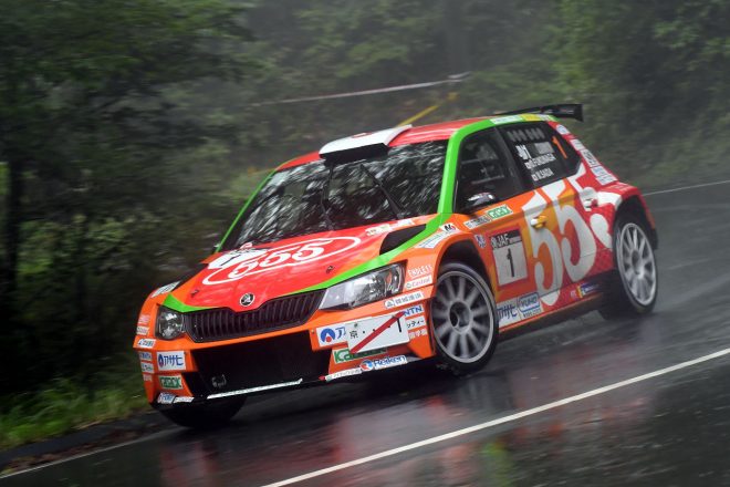 福永修/齊田美早子組(アサヒ☆カナックOSAMU555ファビア)