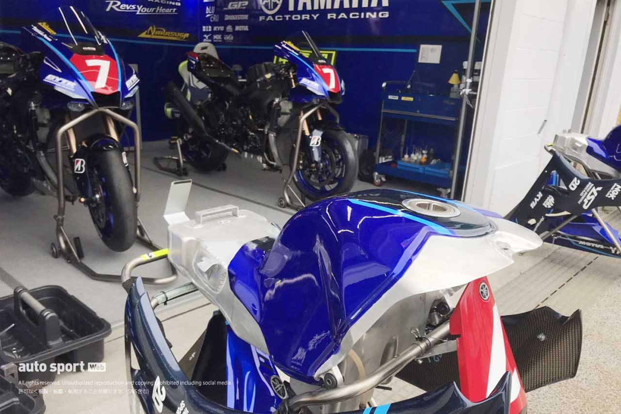 ブログ 全日本ロード第3戦sugo 新型ホンダcb1300白バイ仕様の細部を覗く ヘンタイ カメラマン現地情報の画像 写真 10 Autosport Web