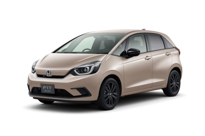 ホンダ・フィット 20周年記念仕様車“メゾン”