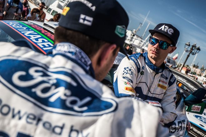 3戦ぶりにフォード・フィエスタWRCをドライブしたテーム・スニネンだったが、SS1でまさかのデイリタイアに