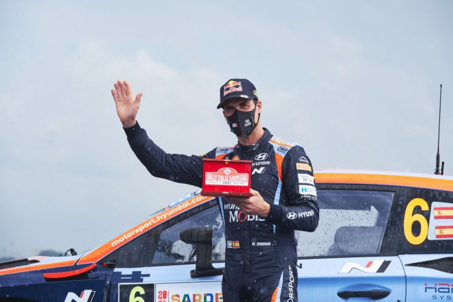 ラリー・イタリア・サルディニア3連覇達成とはならなかったダニ・ソルド（ヒュンダイi20クーペWRC）　2021年WRC第5戦イタリア