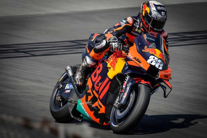 2021年MotoGPカタルーニャ公式テスト　2022年型マシンのプロトタイプをテストするミゲール・オリベイラ（レッドブルKTMファクトリー・レーシング）