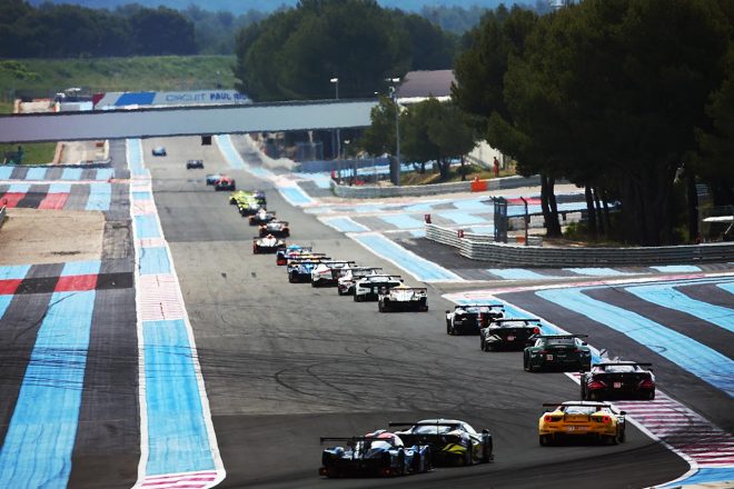 ポールリカール名物のミストラル・ストレートを行くELMSのマシン群