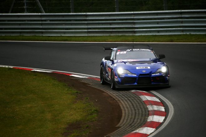 Novel Racing with TOYO TIRES by RING RACINGの72号車トヨタGRスープラGT4