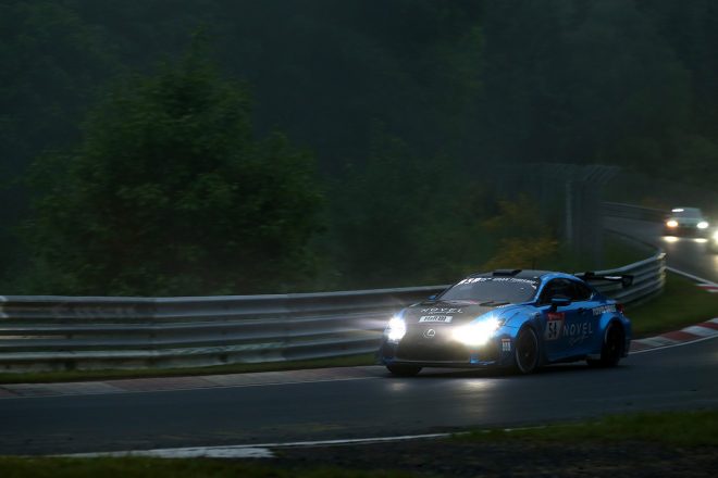 54号車レクサスRC Fは予選を終えて、総合80番手。大きなトラブルもなく決勝レースを迎える。