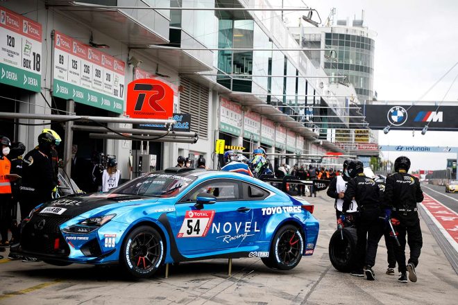 Novel Racing with TOYO TIRES by RING RACINGの54号車レクサスRC F