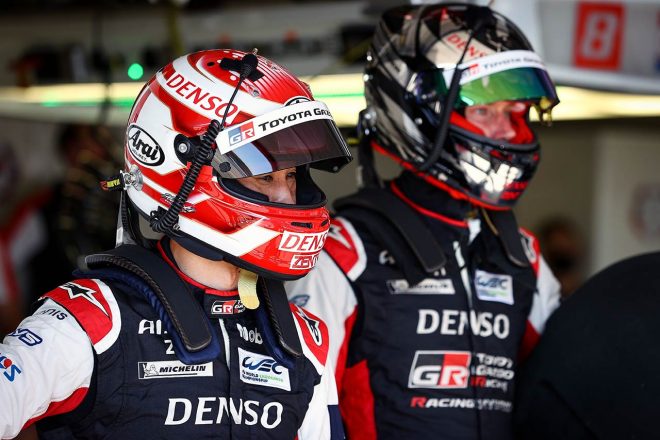 トヨタGAZOO Racing8号車の中嶋一貴とブレンドン・ハートレー