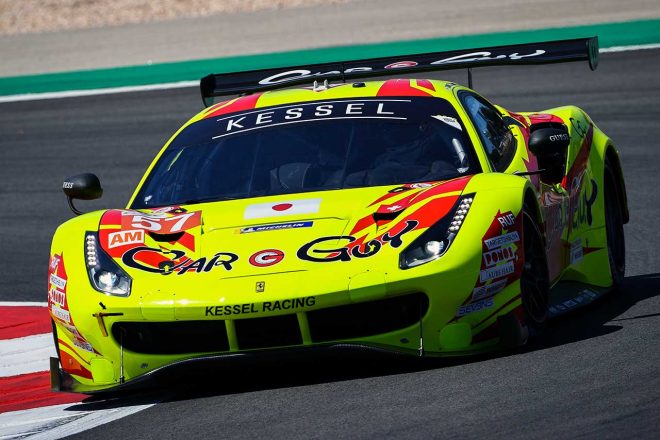 木村武史がドライブするケッセル・レーシングの57号車フェラーリ