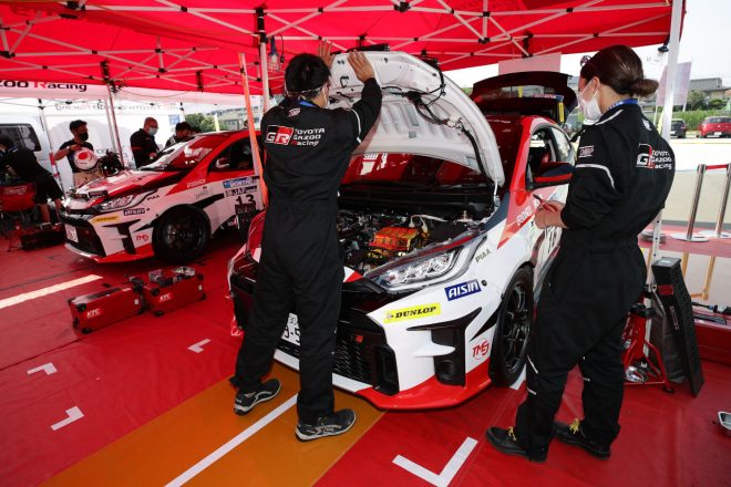 第6戦モントレーでターマックラリーはひと区切り。メカニックも一丸となって2台の走りを支える