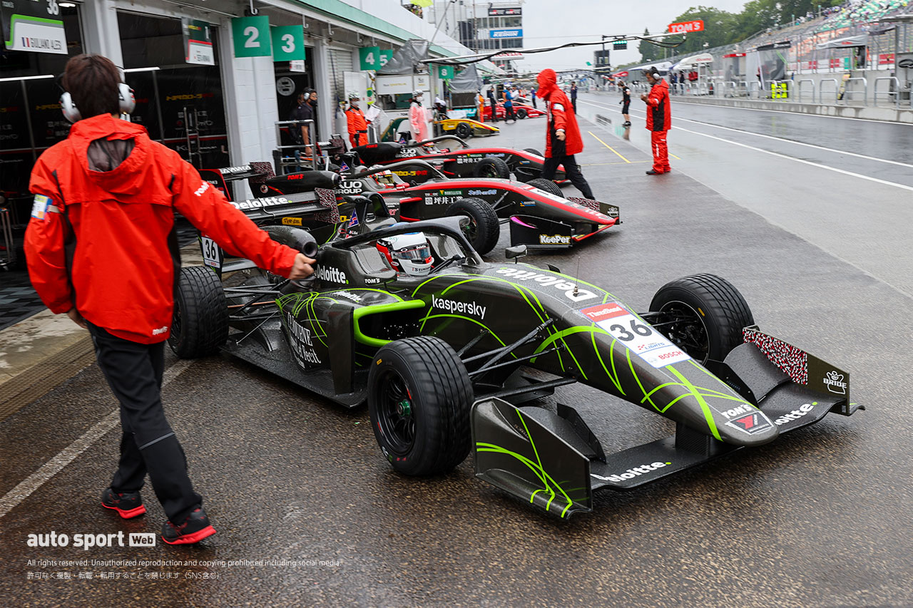 ジュリアーノ・アレジ（Deloitte. TOM'S 320）