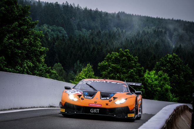 GRTグラッサー・レーシング・チームの16号車ランボルギーニ・ウラカンGT3 Evo