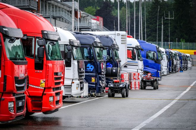 雨で始まったスパ24時間のテストデー