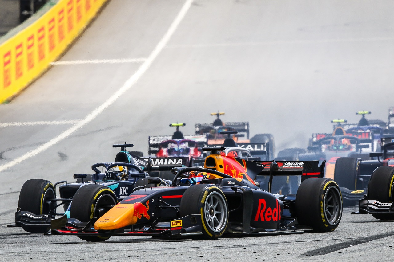 2020年FIA-F2オーストリア　角田裕毅（カーリン）