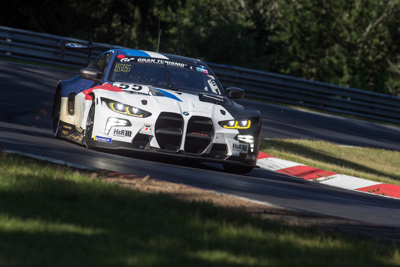 2022年の正式供給を目指し開発中のBMW M4 GT3