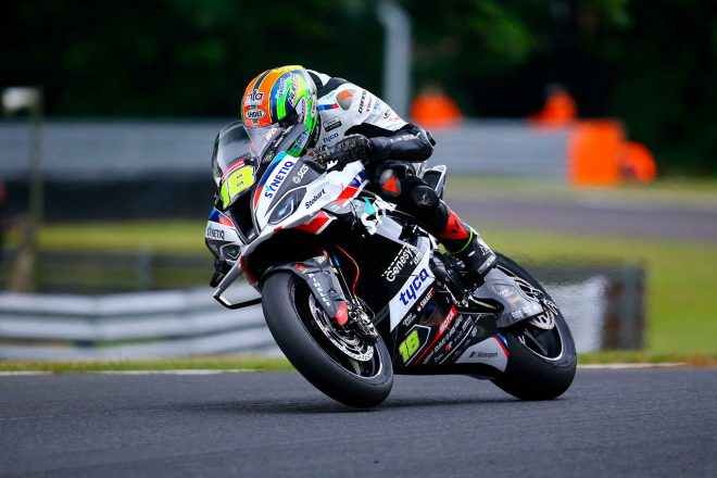 アンドリュー・アーウィン（SYNETIQ BMW Motorrad）／2021BSB第1戦オウルトンパーク
